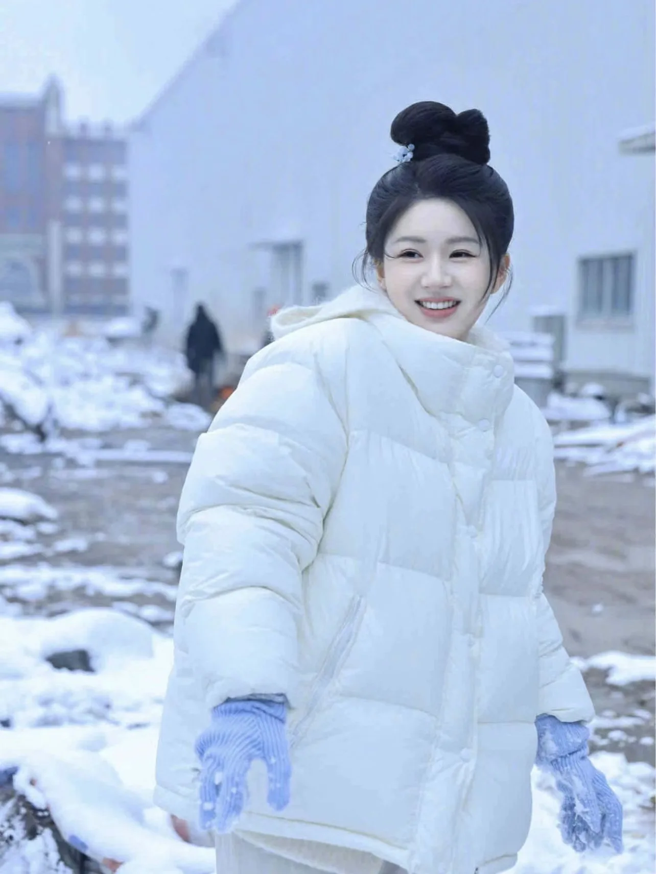 الدفء المتضخم مقنعين منتصف طول أسفل Jaet للنساء Dongda Gate Zhao Lu Si Sweet Sle معطف مع قبعة قابلة للفصل