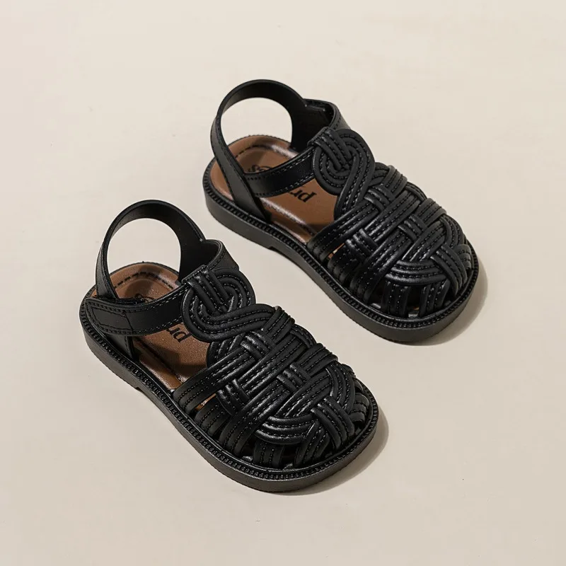 

2026 New Children Gladiator Sandals Woven Style Girls Summer Shoes Solid Color Versatile Kids Fashion Causal Flat Beach Sandals