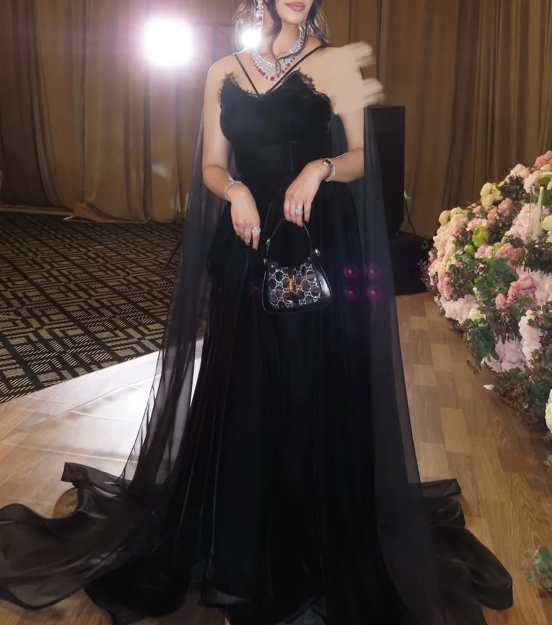 Asanagi Saudi Elega…