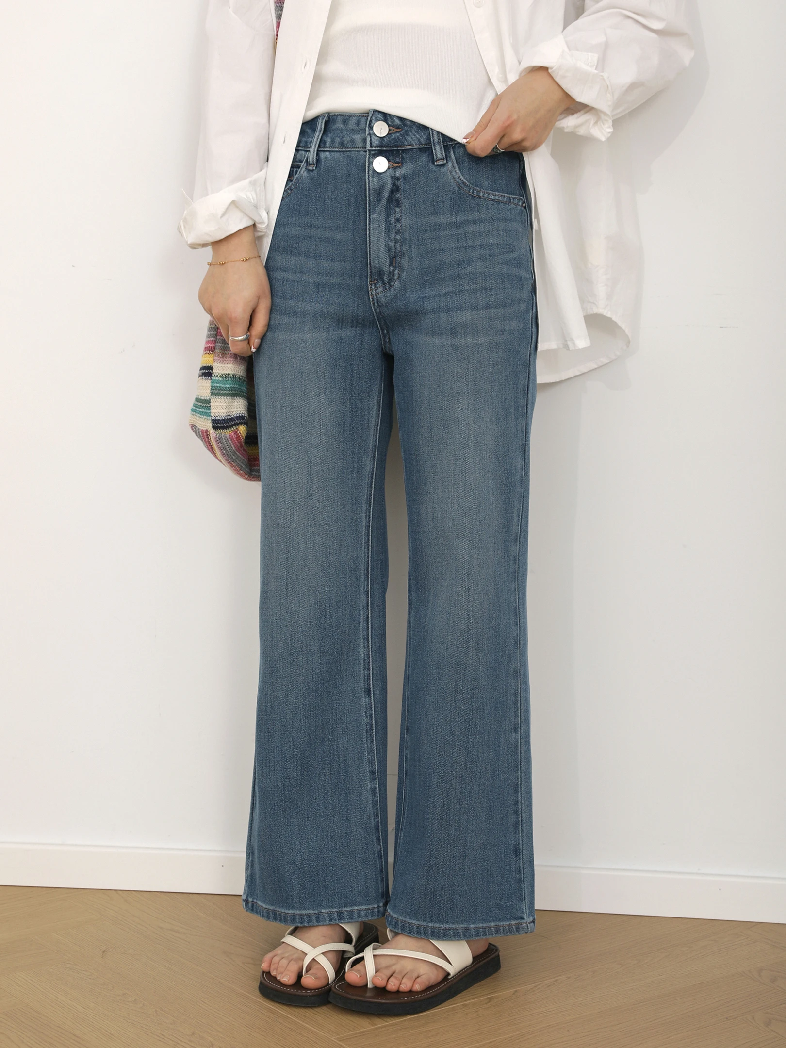 

Spring 2026 Three-wood Social High Waist Flared Jeans Double Button Cotton Stretch Denim Fashionable Slimming Capri Pants