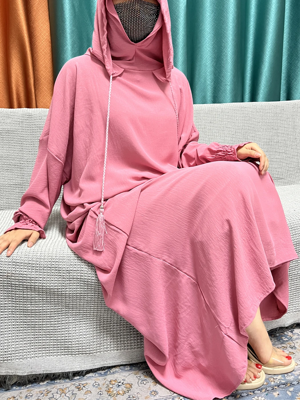 Abayas con capucha para mujer, vestido musulmán de manga larga, de algodón, de dos piezas, holgado, de Color sólido, africano, Dubai, Islam, 2024