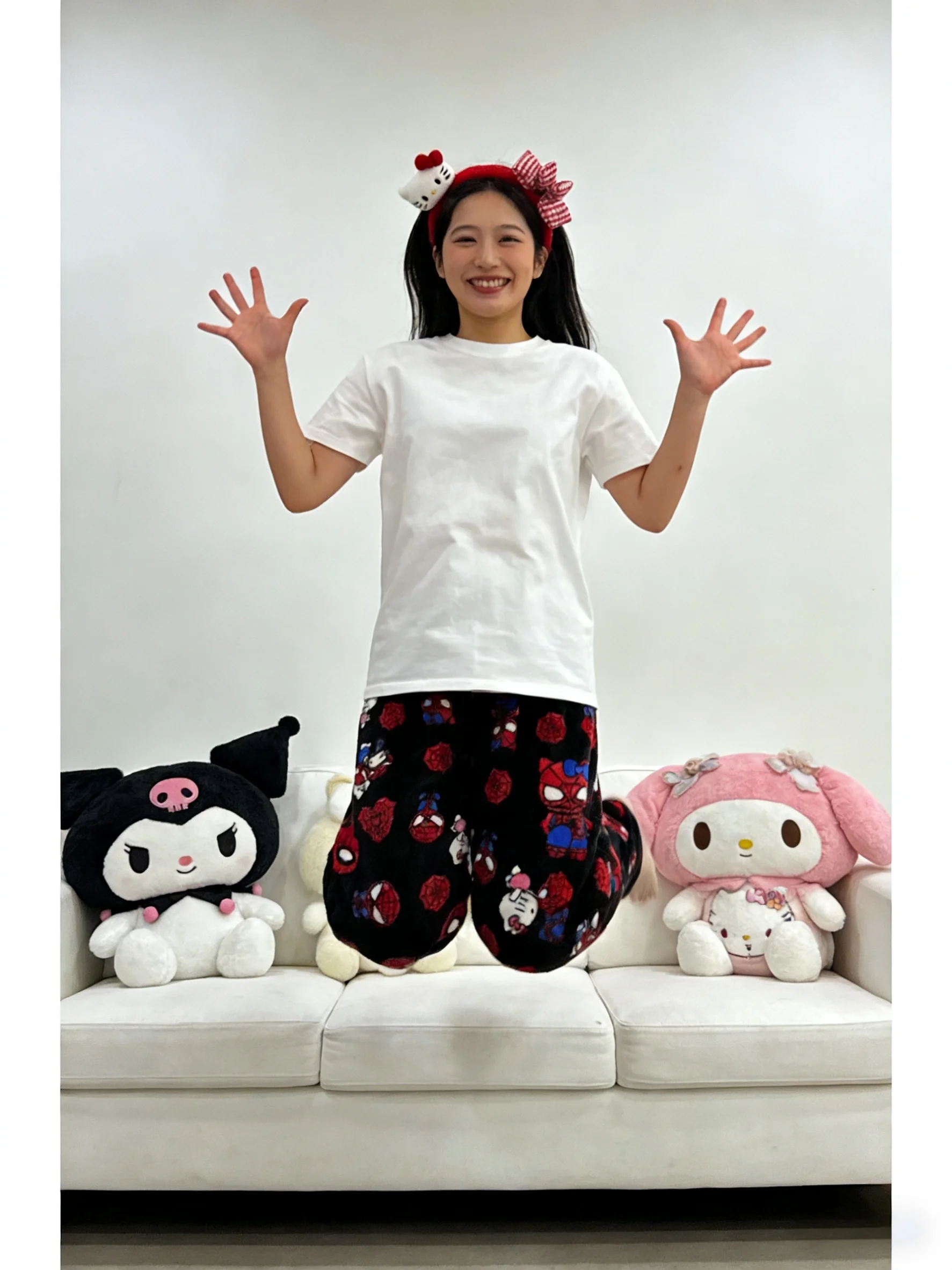 Hello Kitty Flannel Sleep Pants, Black Thickened Warm Fleece Pants, Casual Stroll Pants for Couples, Perfect for Party Outfits! view 4
