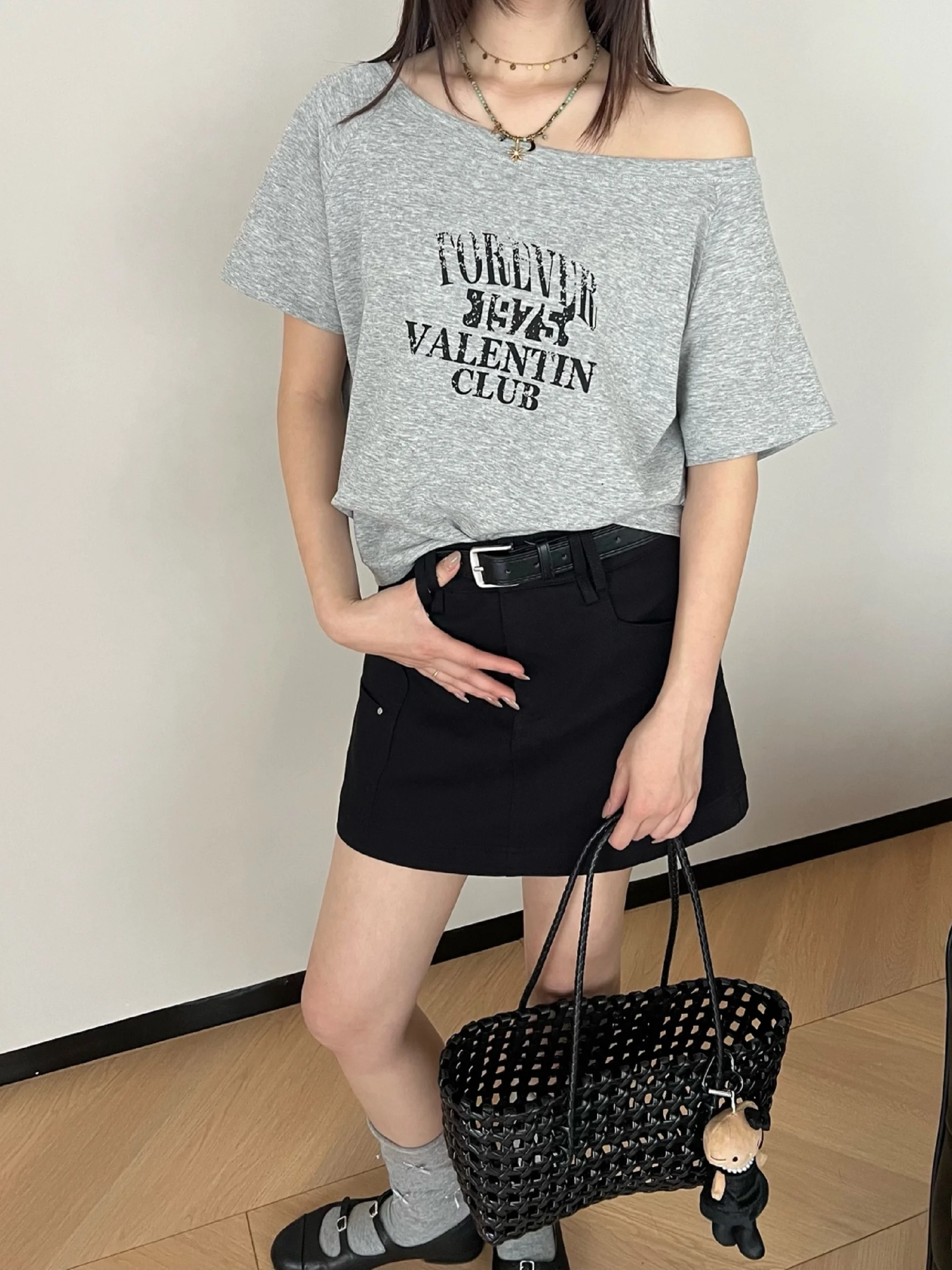 

Женская футболка свободного кроя с принтом, летняя, с коротким рукавом, тонкая, в корейском стиле, повседневная, дышащая, удобная, приятная для кожи