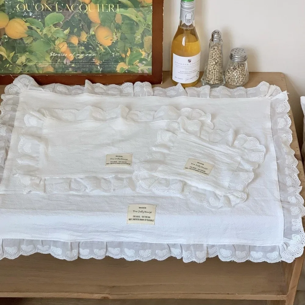 Lace Ruffle Design Lace Ruffle Placemats Cotton Fabric Soft Texture Cotton Table Napkins Wedding Decoration Style Flounced Edges