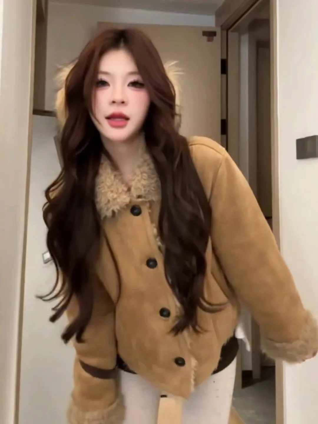 Warm Cotton Jacket Women's Style Autumn Winter Coat Stand Collar Fur Integrated Retro Style Long Sleeve Thickened Outerwear