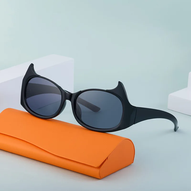 

por Lenses 2024 Woman Oval Men None Eyewear Resin Casual Sunglasses Vintage Direct Selling
