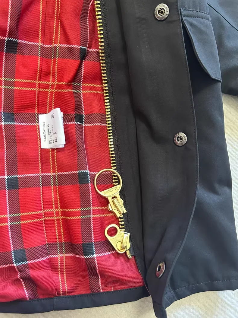 Veste exclusive B@r SHIPS Japan Store, noire