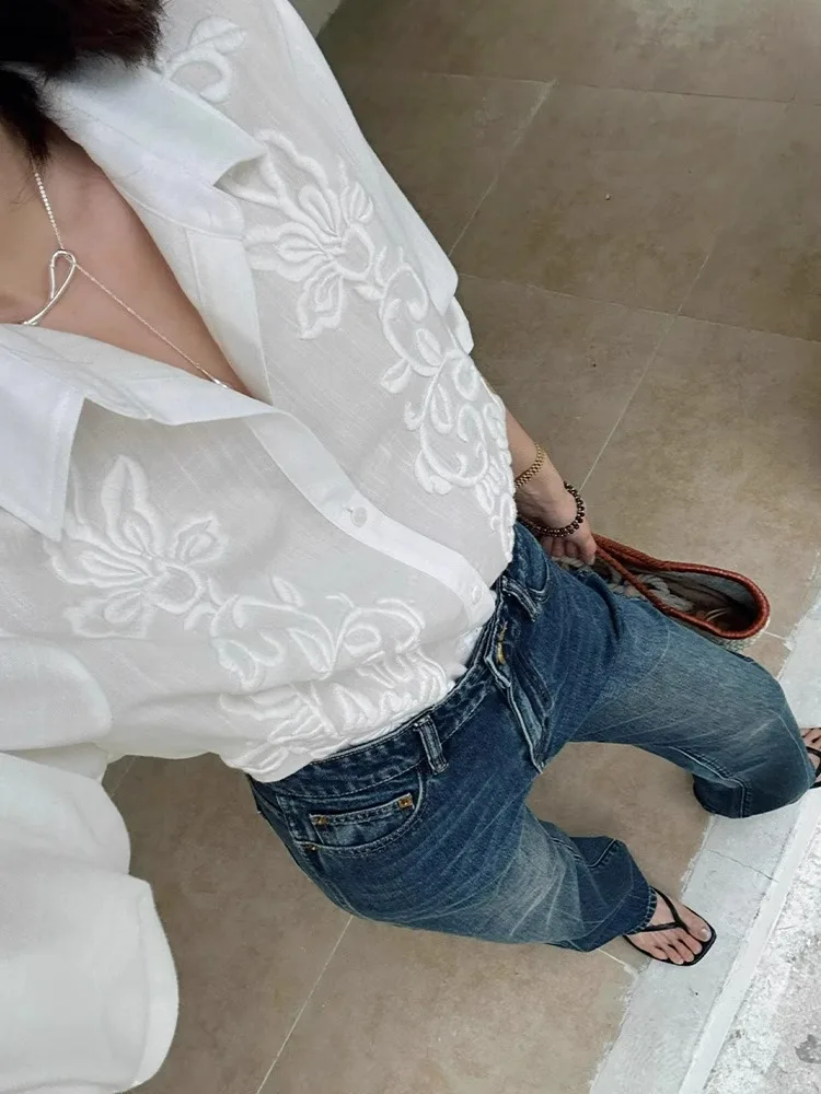 Ele Embroidered Long Sve Loose irt Faionable Simple Design Korean Sle Polyester Women's Premium Quali Top