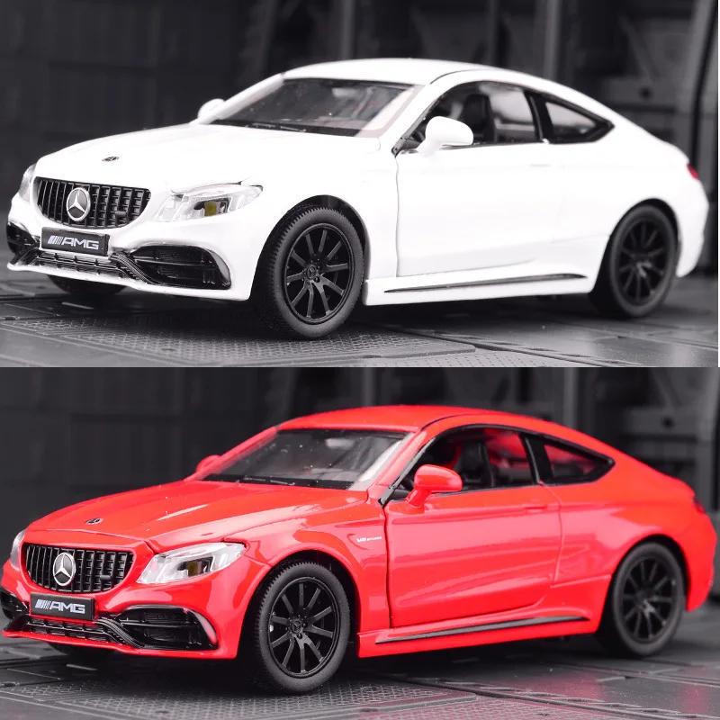 

1:32 Mercedes-Benz C63S High Simulation Diecast Metal Alloy Model car Sound Light Pull Back Collection Kids Toy Gifts