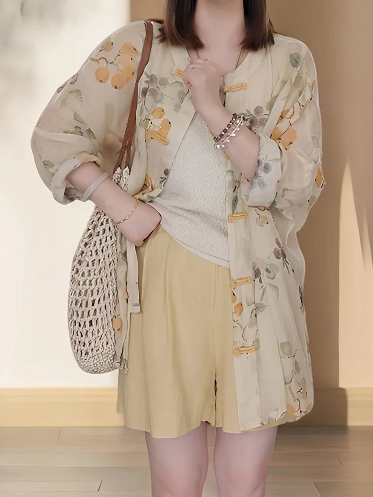 ชุดฤดูร้อนแฟชั่นสำหรับผู้หญิง ชุดกระชับสัดส่วน ป้องกันแสงแดด เสื้อและกางเกงขาสั้นสองชิ้น สไตล์ลำลองแบบสปอร์ต