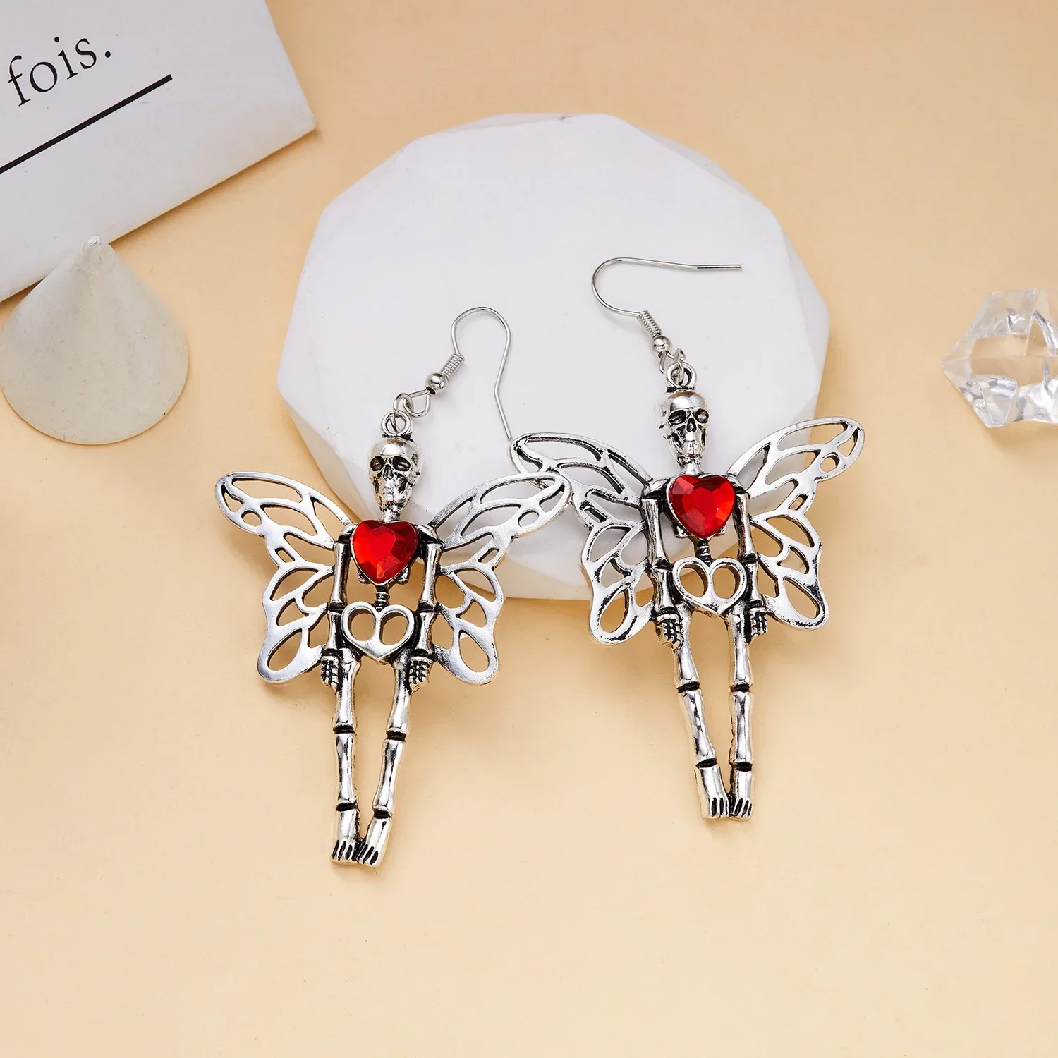 חם מוכר עגיל כנף גולגולת מוגזים halloween חזה עגילים שלד אופנה קוריאני סיטוני 2024 אמזון חדש