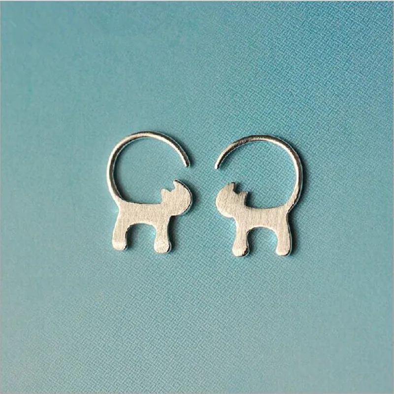 Creative Cute Animal Personality 925 Sterling Silver Jewelry Small Fresh Meow Long Tail Wire Cat Earrings   E242