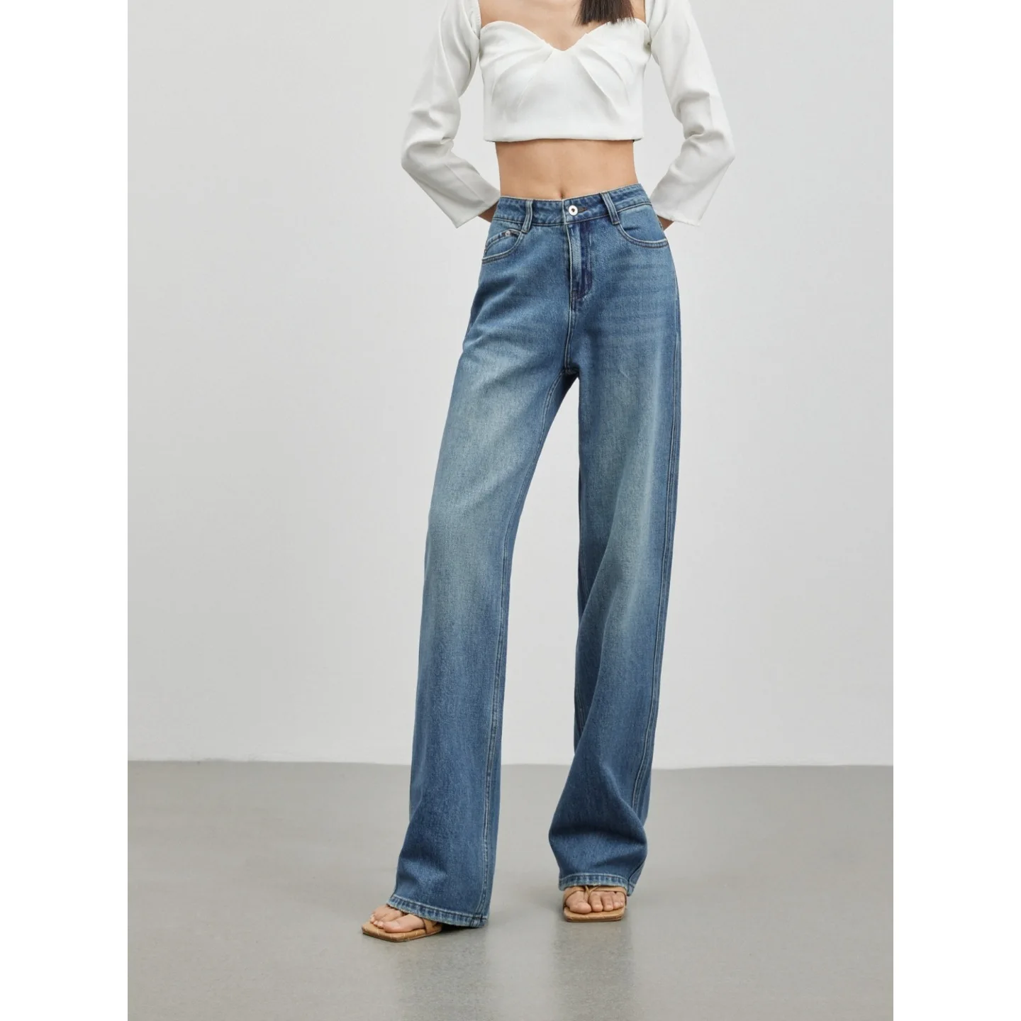 

American Fashion Women's Jeans High-waist Slimming Wide-leg Pants With a Straight Cut Comfortable Casual Style