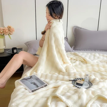 Soft fleece throw blanket 3D bubble decorative cozy fuzzy milk velvet blanket for sofa, lightweight warm blanket for bed office