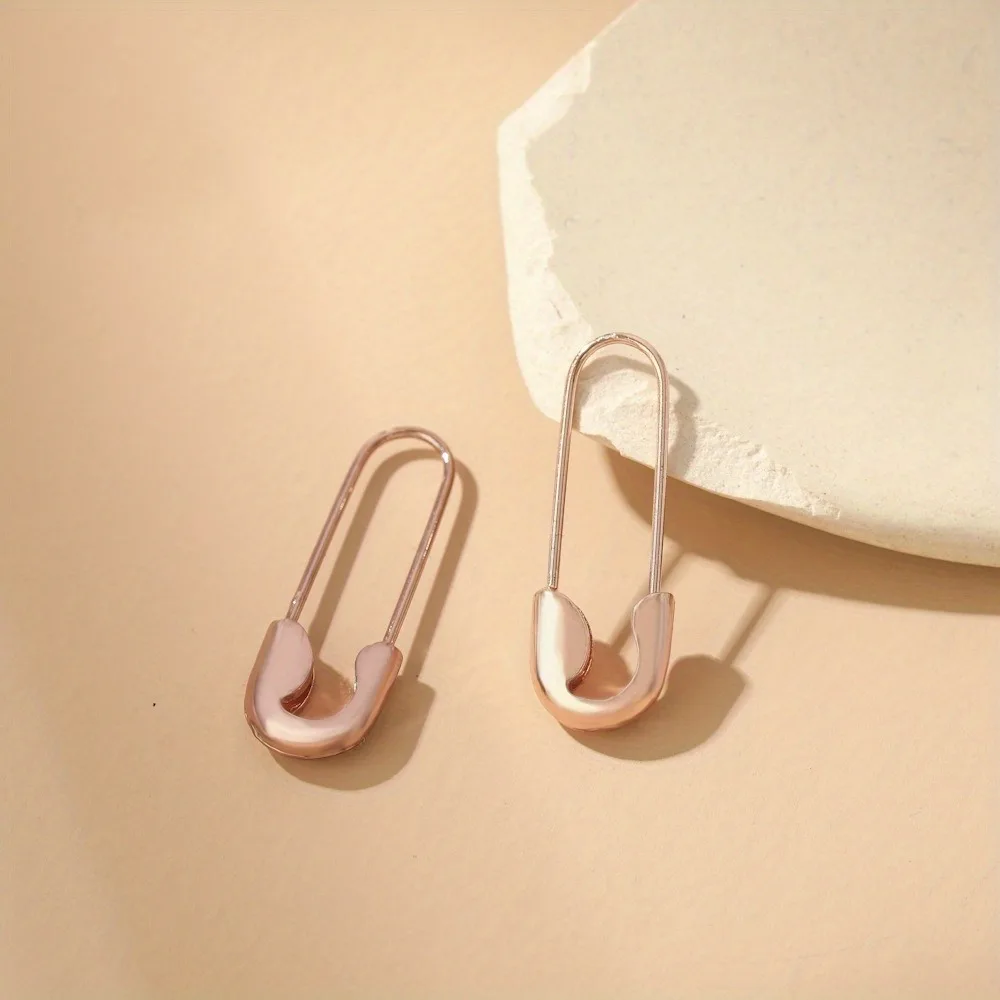 1pair Minimalist Style Paperclip U-shape Small Stud Earrings for Women, Metal Punk Style Safety Pin Piercing Jewelry for Women image 4