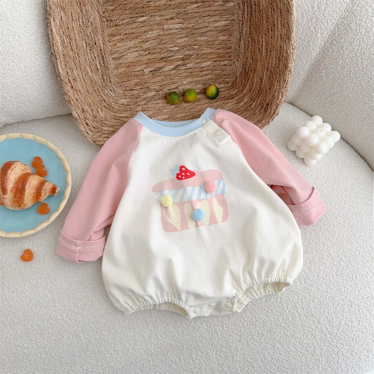 2025 Spring Korean Style Baby Clothes Cute INS-Inspired Macaron Color Romper for Newborns & Baby Girls Adorable Bodysuit