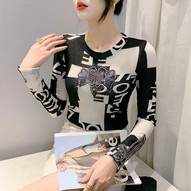 2023 neue Herbst Winter koreanische Kleidung T-Shirt Frauen schick sexy O-Ausschnitt Patchwork Diamanten Tops Langarm Bohrer Hand machen T-Shirts