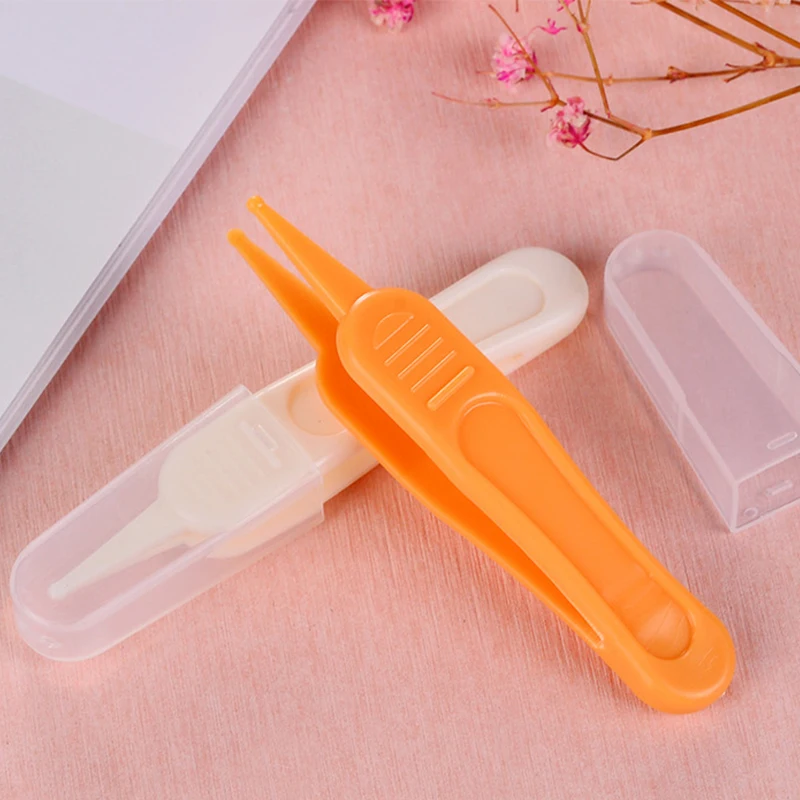 ABS Plastic Nose Cleaning Kids Safety Care Round Head Clamp Infant Tweezers With Lid Navel Nasal Cleaner Clip Ear Clean Forceps