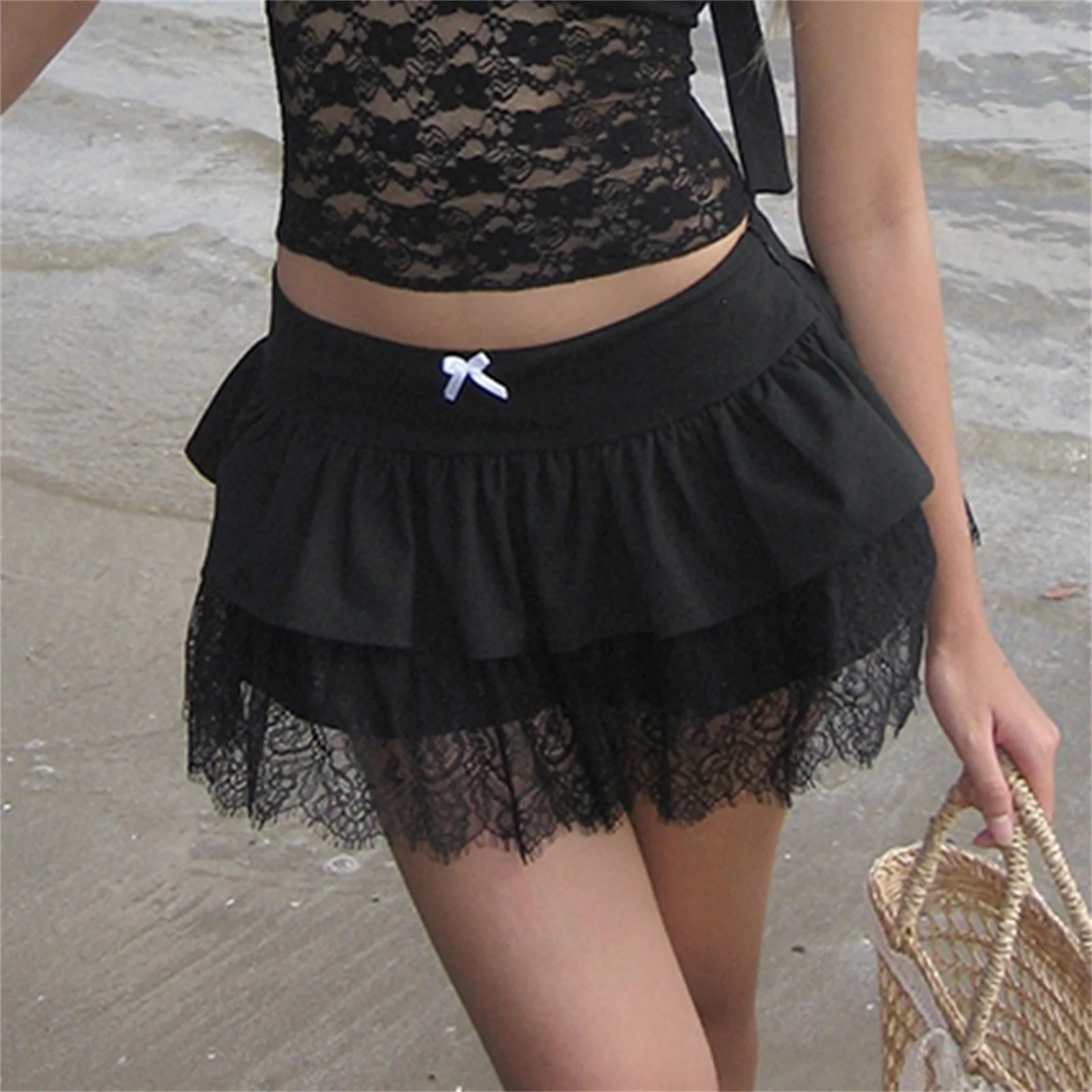 Lace Patchwork Micro Skirt Preppy Cute Black Mini Skirts Festival Rave Y2k Low Waist A-Line Skirts Women Teen Girl Outfits