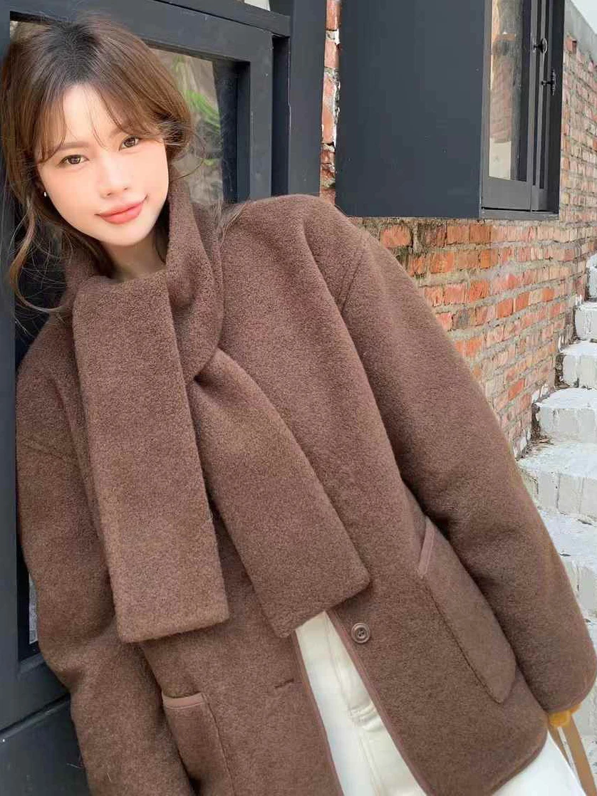 الكورية Sle جولة Ne الفراء Jaet المرأة شتاء جديد Faion لطيف مطابقة وشاح فضفاض صالح معطف الجلود والفرو