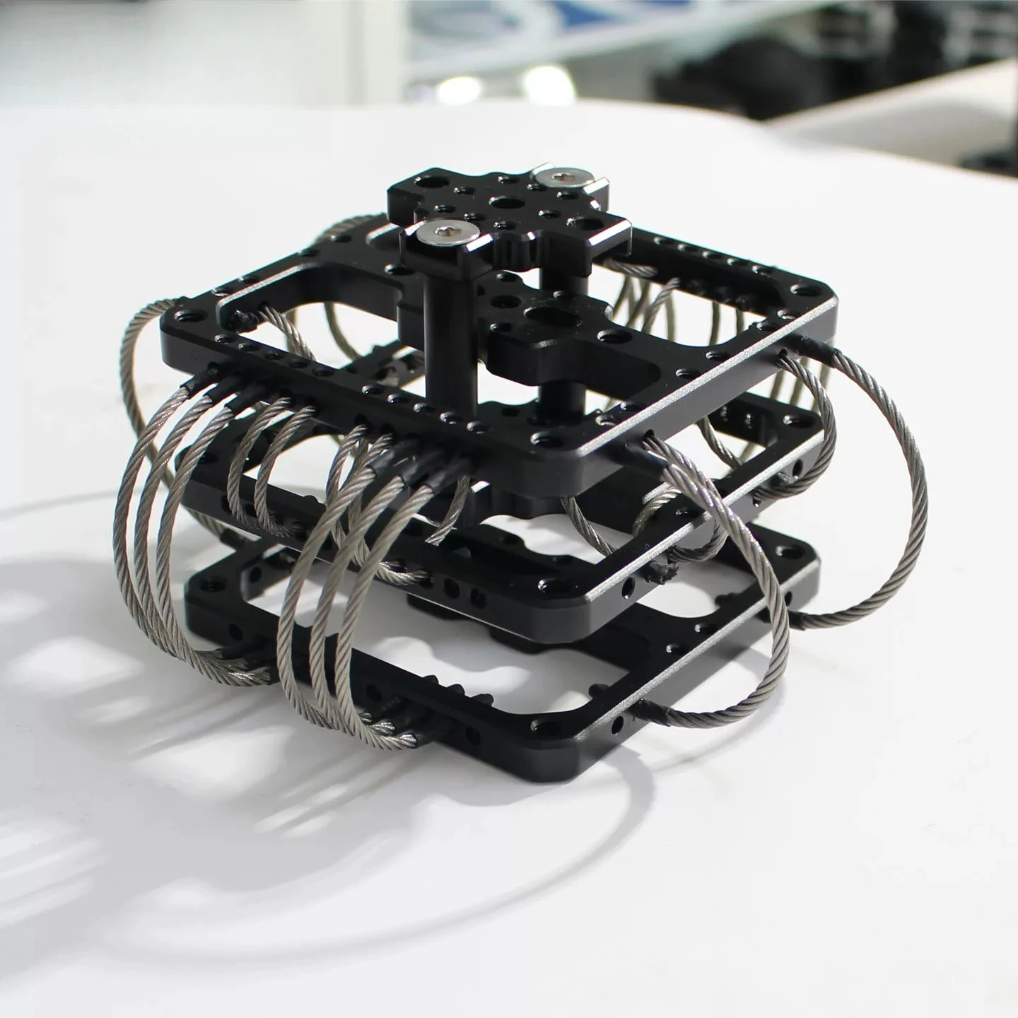 Vehicle Shock Absorption, Gimbal Drone Pod, Aerial Photography, Stable Rocker Arm Cushioning and Shock Absorption