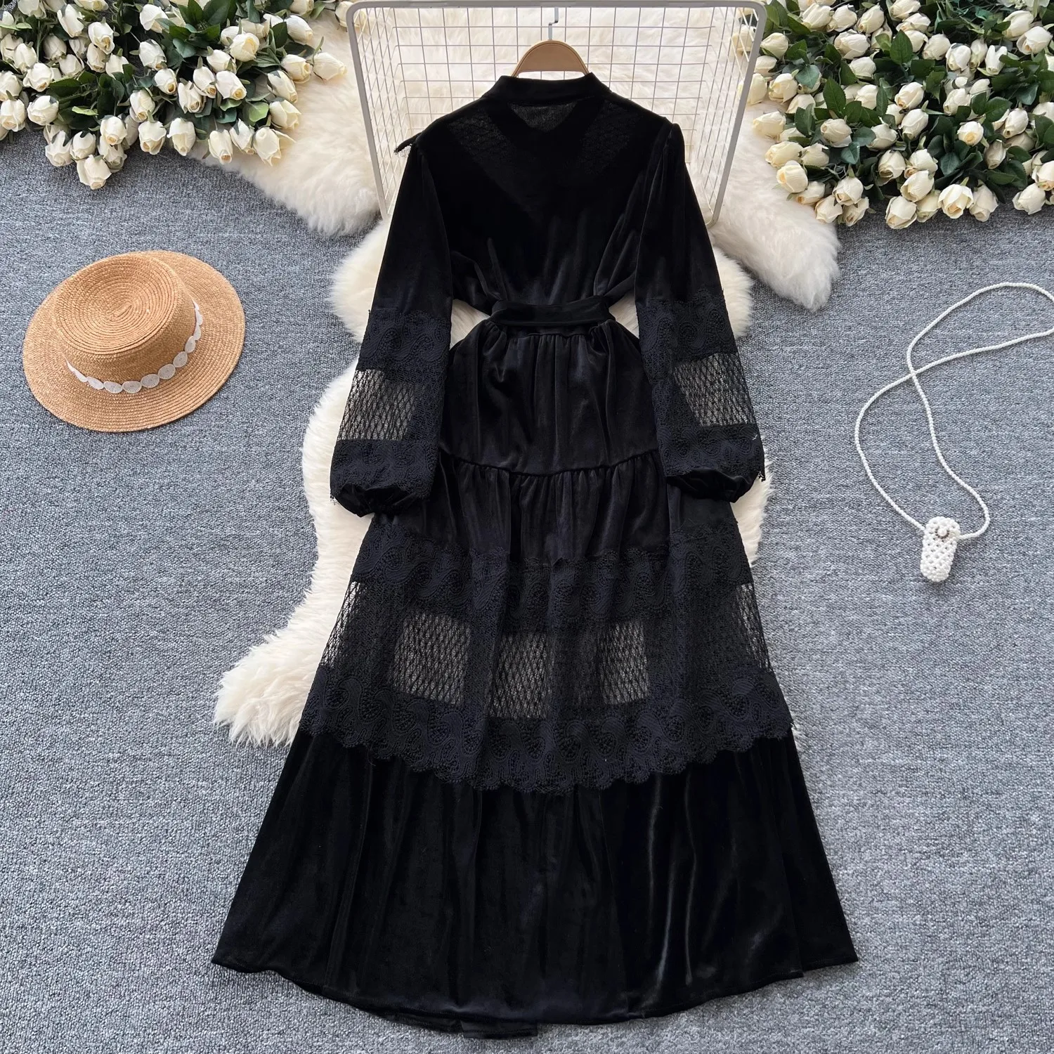 Vintage Women's Velvet Lace Patchwork Maxi Dress 2024 Autumn Winter Luxury Elegant Long Lantern Sleeve Large Size Shirt Dress