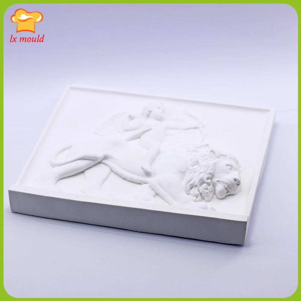 Angel Relief Silicone Mould Lion Relief Plaster Resin Retro Sculpture Home Pendant  Sugarcraft Cake Decora Kitchen Bake Mold