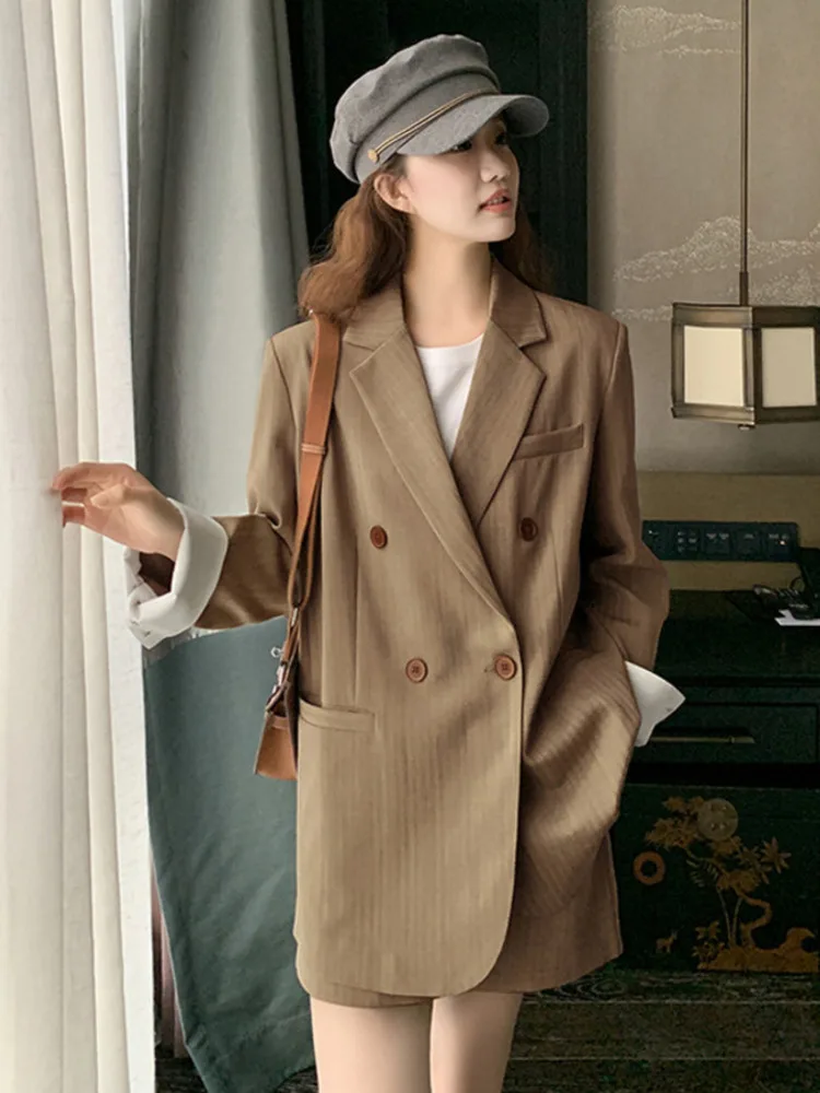 HKSH Primavera Autunno Nuove donne Abiti a righe Tendenza Stile coreano Giacca con bottoni Elegante Casual Ins Gonna corta Set a due pezzi HK12645