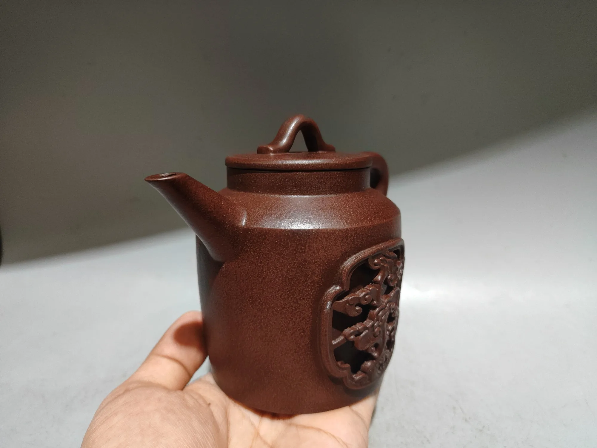 6 "الصينية ييشينغ الأرجواني الطين إبريق الشاي الجوف خارج شجرة محظوظة الصنوبر والسرو نمط وعاء غلاية إبريق الشاي جمع الثروة الحلي