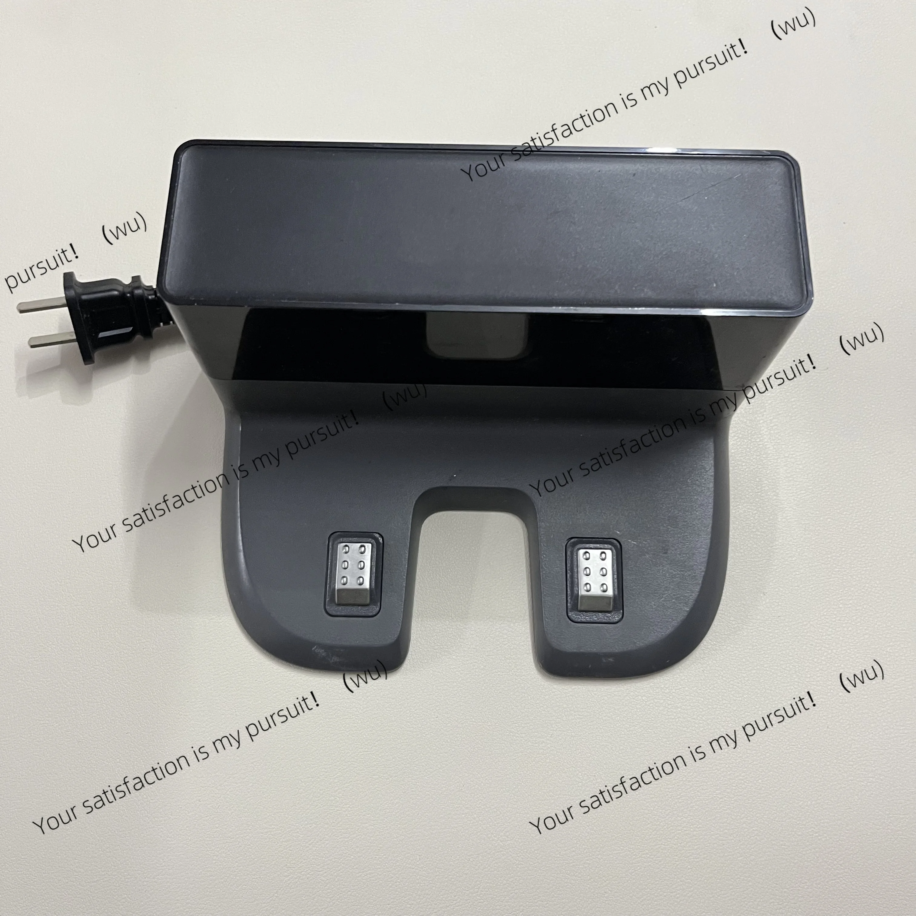 

Sweeping robot power back to charging seat, maintenance and replacement