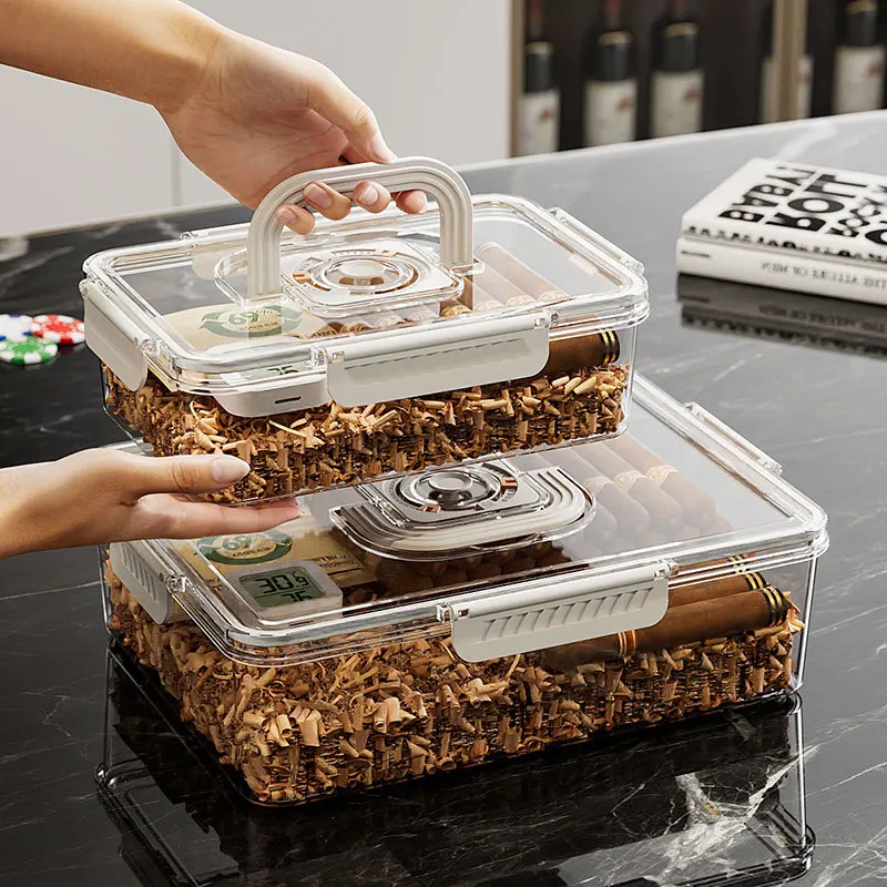 

Большой прозрачный сигарный хьюмидор — многослойный герметичный футляр из кедра, портативный и приятный для начинающих