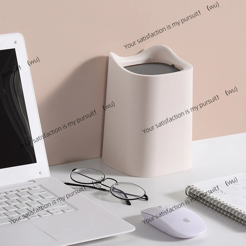 Creative Desktop Trash Can Household Coffee Table Bedside Desk Plastic Mini Fashion Swing Lid Trash Can with Lid Garbage Can