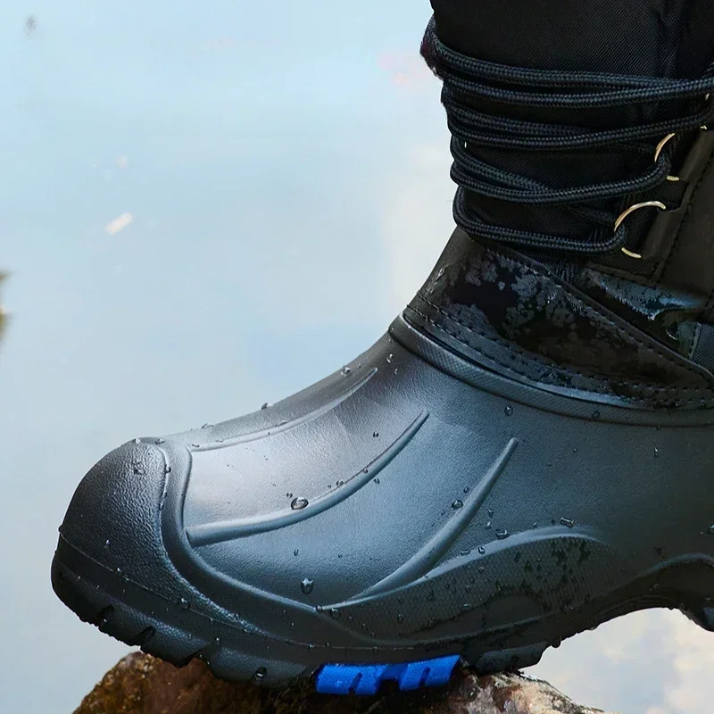 Zapatos de algodón impermeables con clavos de acero para Montañismo nevado, botas de pesca para hombres con zapatos cálidos gruesos de felpa 2024