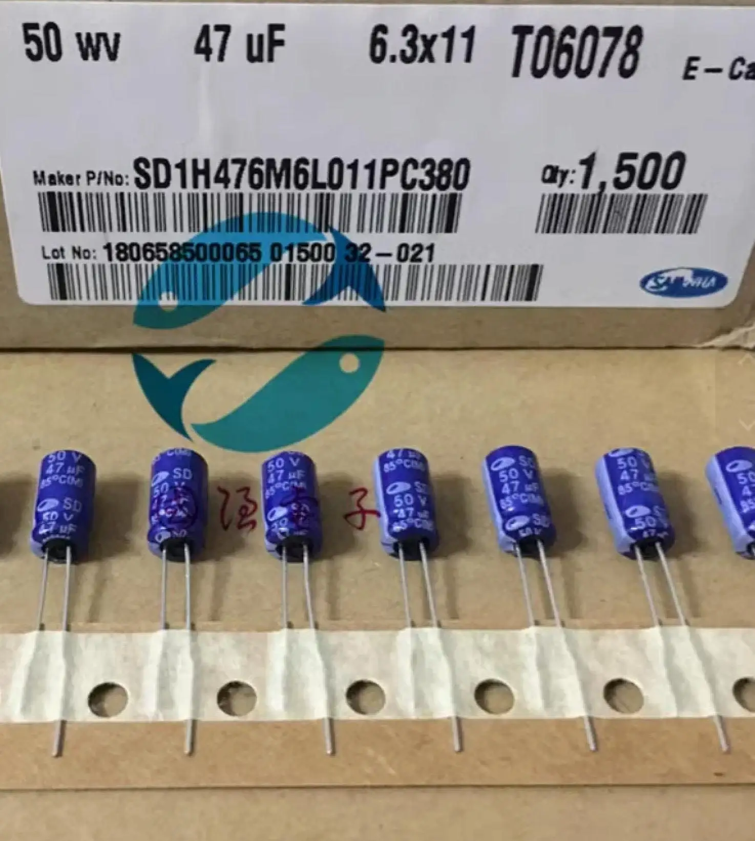 

10 шт., бесплатная доставка, оригинальные SAMWHA SD 50 В 47 мкФ 6,3x11 мм, синие алюминиевые электролитические конденсаторы 85 градусов 47 мкФ/50 В