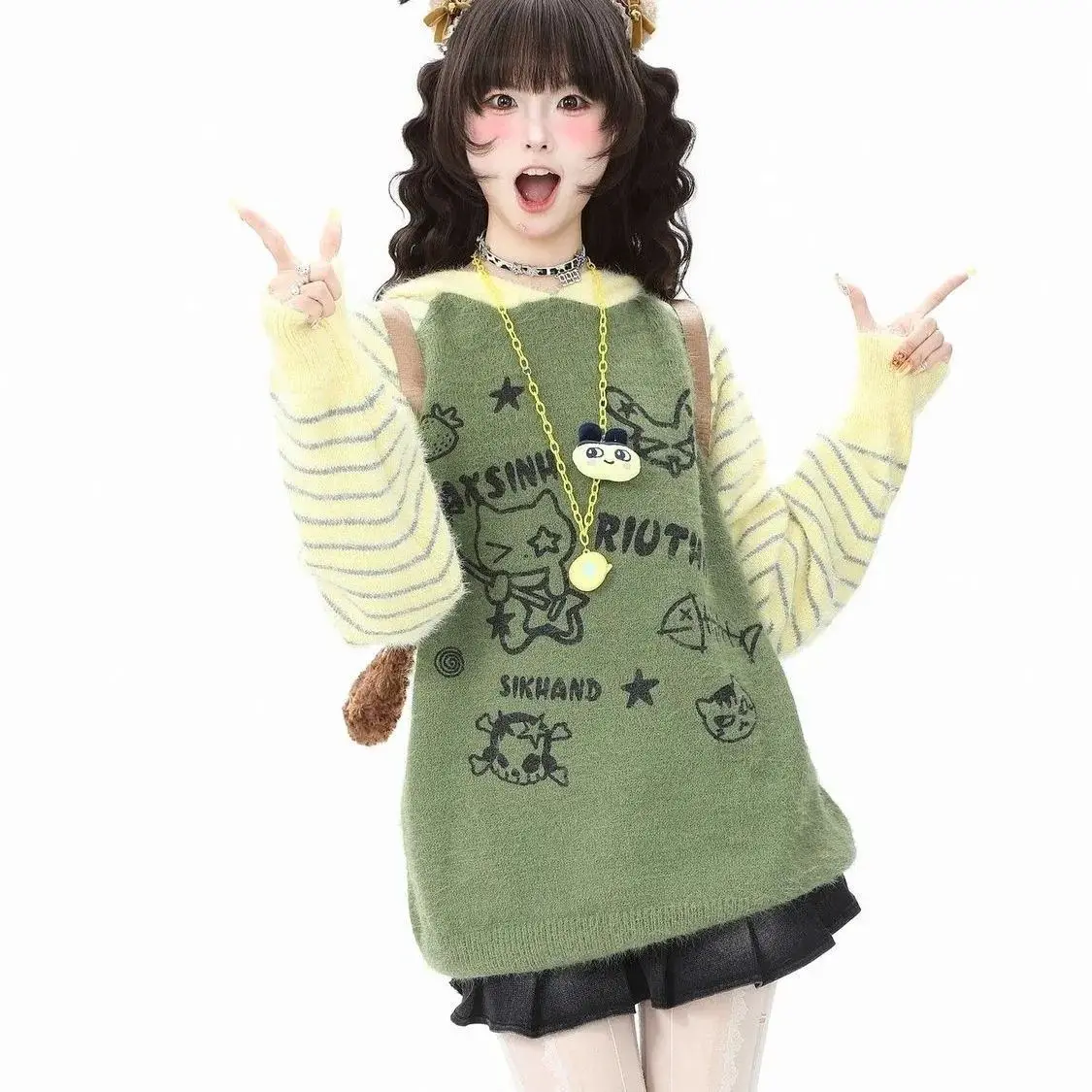 

Japan Cute Retro Cartoon Knitted Print Sweater Contrasting Color Lazy Hooded Loose Top Pullover Sweater Autumn Coat