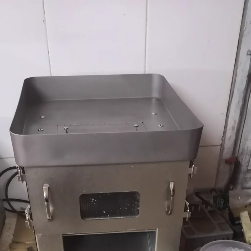 

Автоматическая электрическая мясорезка из нержавеющей стали для нарезки свежей говядины, свинины, баранины с высокой эффективностью