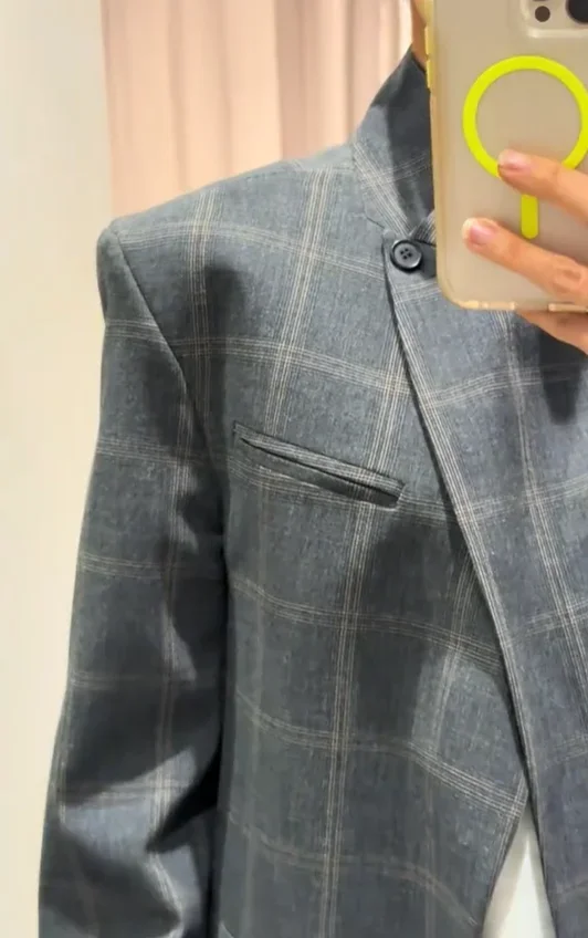 

Irregular Plaid Blazer Women Jacket Fashion Stand Collar Full Sleeve Split Loose Short Jackets 2025 Lady Daily Commute Outwear