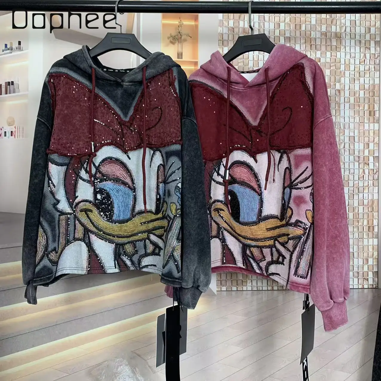 

Trendy Hooded Sweatshirt for Women Autumn Style Loose Fit Embroidered Duck Cartoon Fashionable Hoodie Streetwear for Women