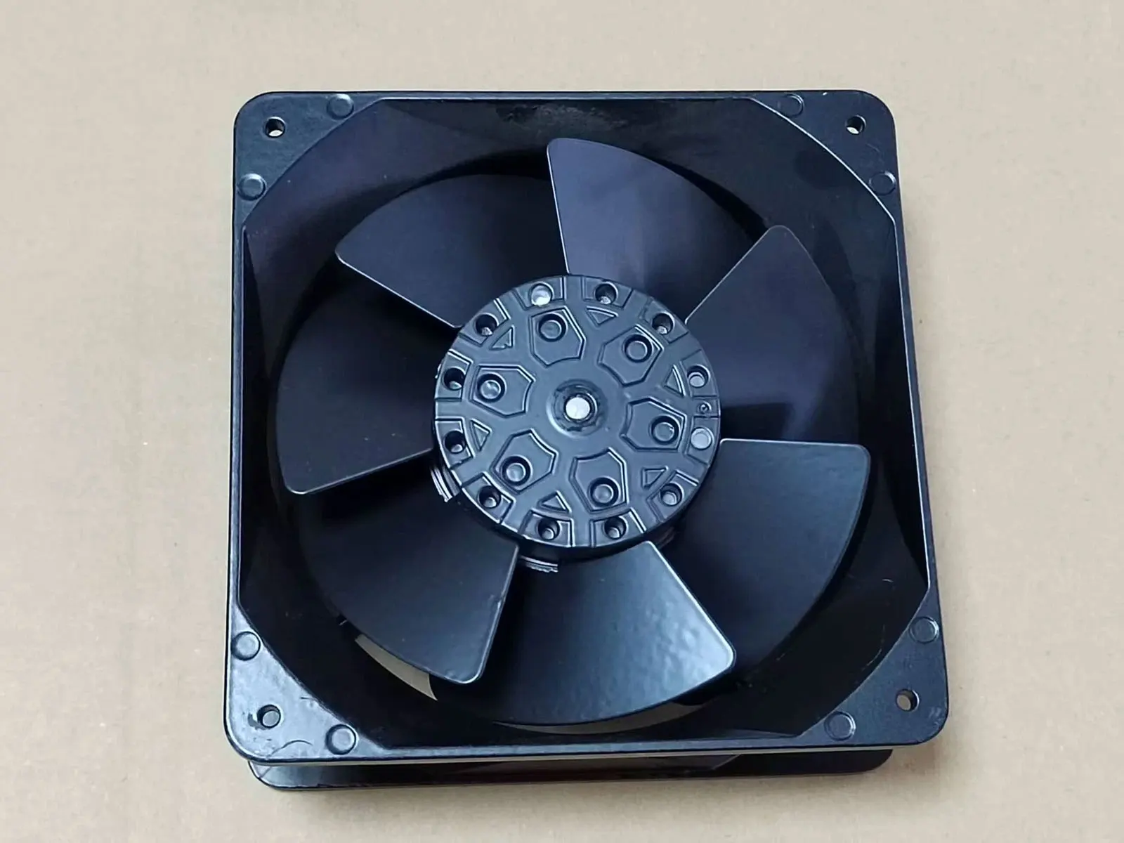 

100% новый и оригинальный 1319-337 U6500G1-TP. Гарантия: один год.