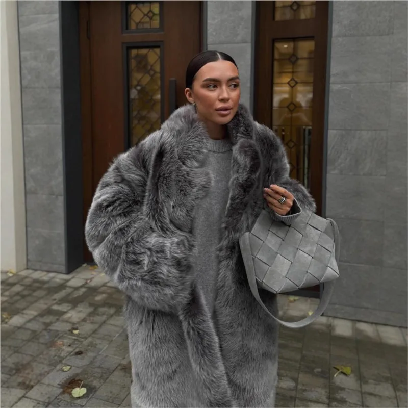 Women's long fur mixed coat plush clothing black and white two-tone artificial