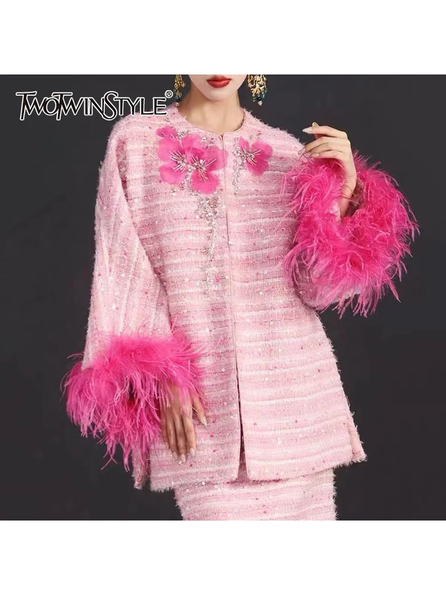 

TWOTWINSTYLE хит цвета, свободные элегантные пальто с перьями для женщин, пальто с круглым вырезом и длинными рукавами, лоскутное пальто с аппликацией, женское новое