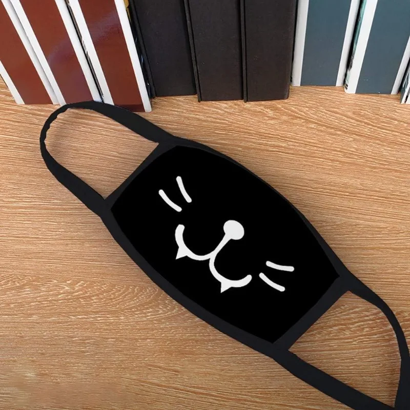 8 قطع قناع للجنسين شتاء دافئ سماكة نصف الوجه قناع الفم القطن الكرتون نمط مكافحة الغبار مكافحة التنفس قناع أسود