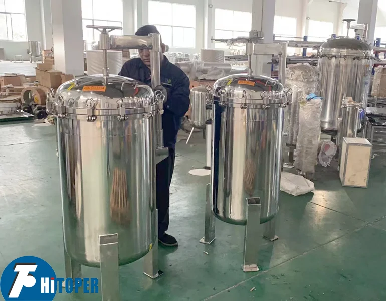 

Single bag filtering waste water or soft drink industry used filtration equipment.