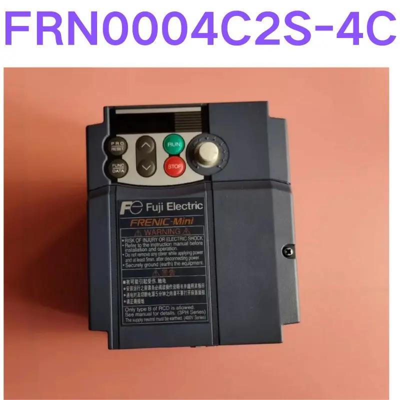 

Second-hand test OK Frequency converter model FRN0004C2S-4C