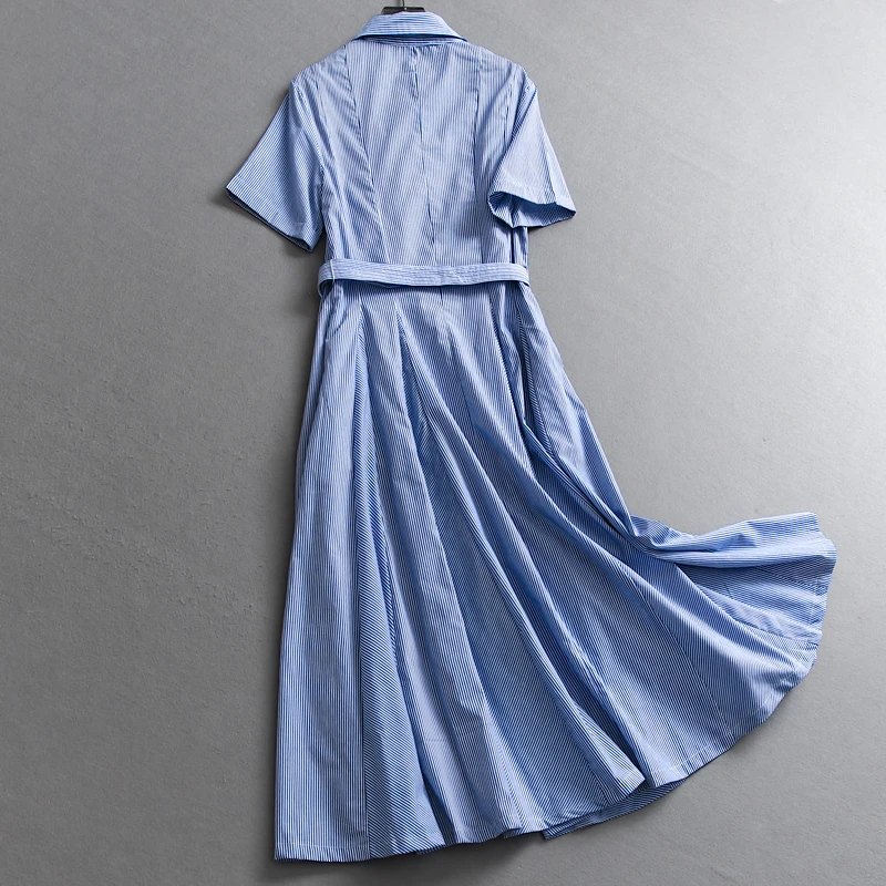 Elegancka niebieska sukienka damska z kołnierzykiem, zapinana na jeden guzik, w paski, koszulowa sukienka damska, letnia, codzienna, uniwersalna sukienka z długim rozcięciem.