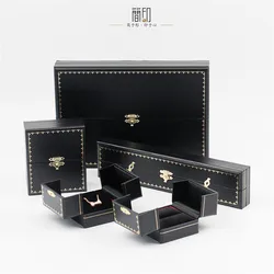 Black vintage exquisite jewelry display box, creative mini gift packaging box, ring/necklace/earring/bracelet box wholesale