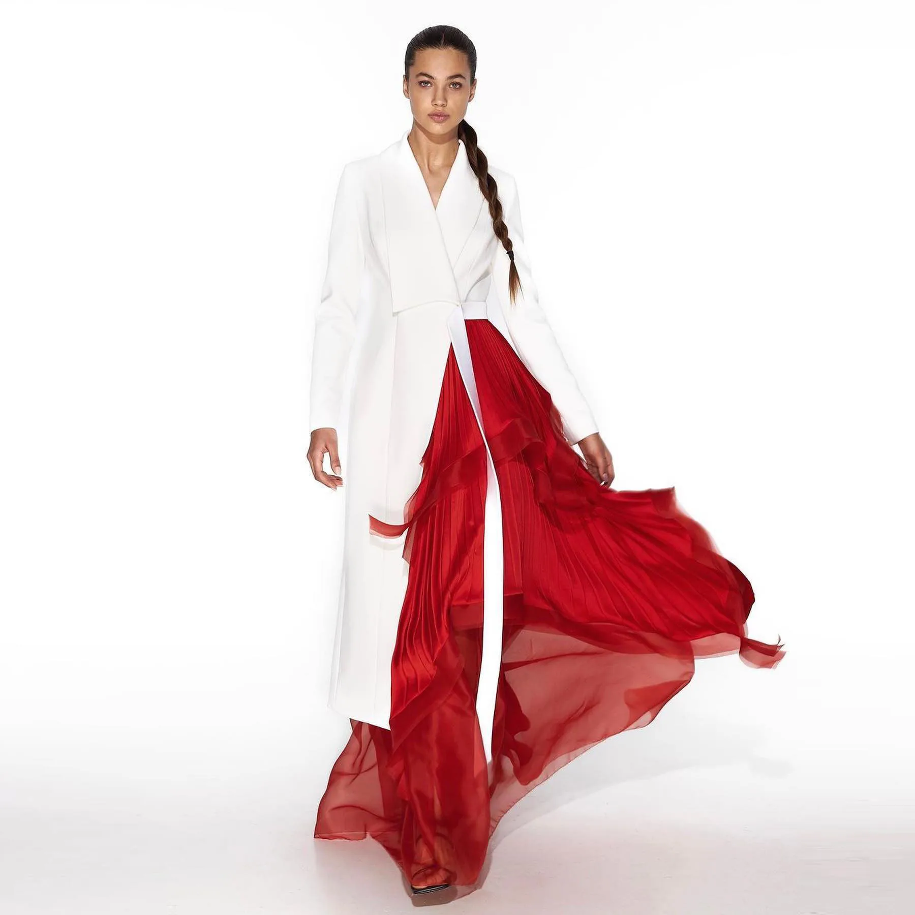 Nuovi abiti Couture Overlay rosso Blazer bianco abiti da ballo con maniche drappeggiate scollo a V abito lungo formale donna lusso