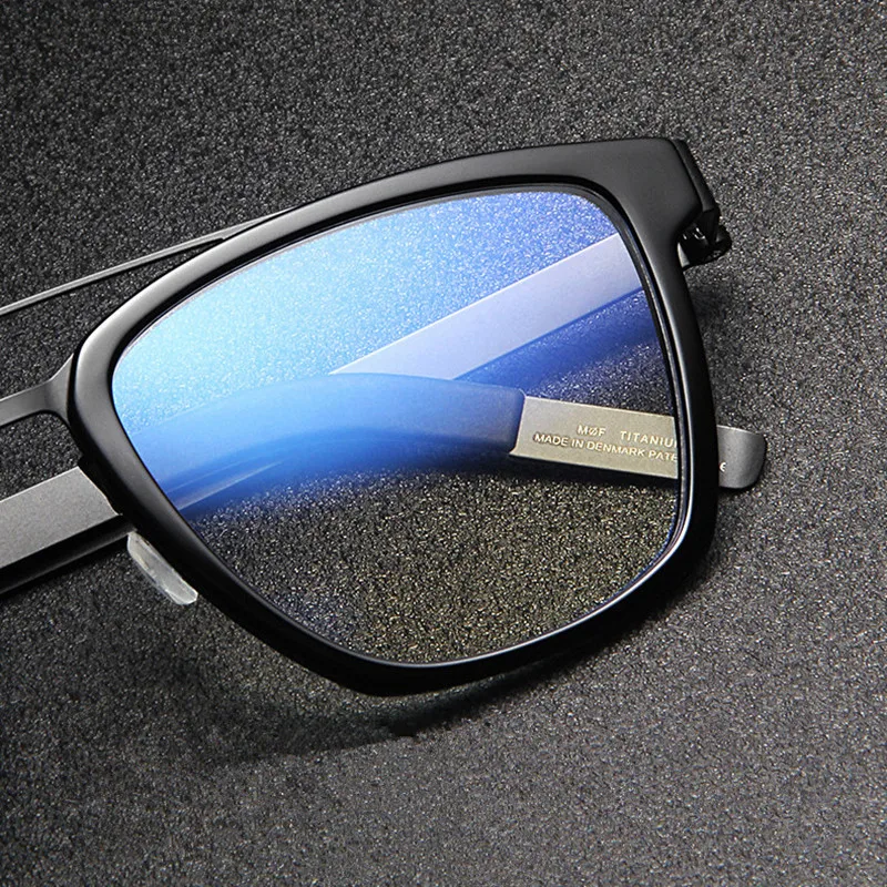 

Double-beam Screwless Square Eyeglasses Frame Men Women Titanium Designer Pilot Big Glasses Denmark Spectacle Large Eyewear 4507