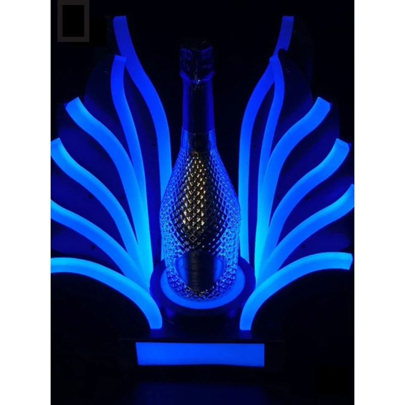 

Светящаяся подставка для вина, светодиодный радужный держатель для вина в форме павлина, витрина, прочная и долговечная, изготовлена из безопасных материалов.