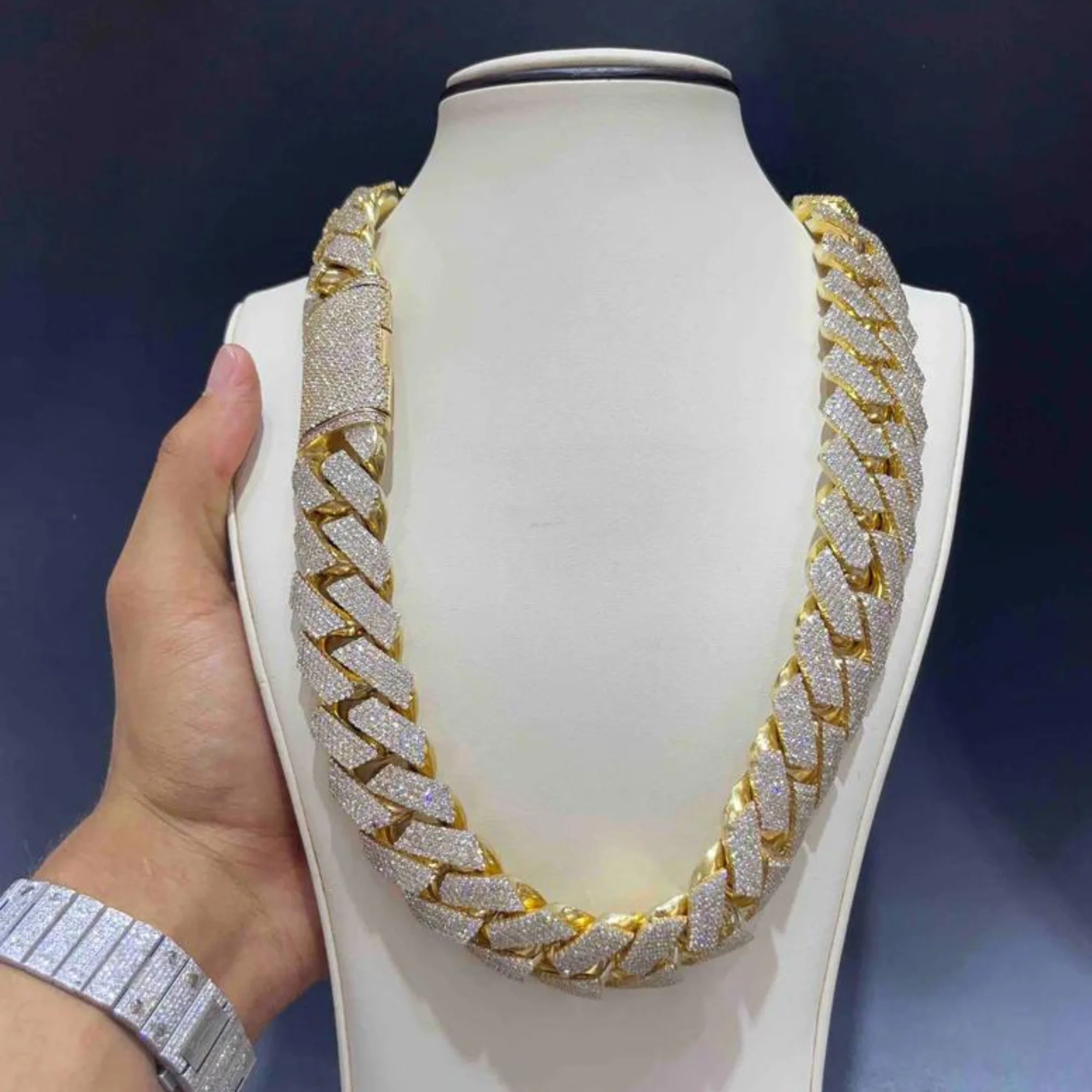 Top Quality 10k Gold Customized Iced out Diamond New Fashion 20MM Cuban with White Diamonds Unisex Hip Hop Style Chain